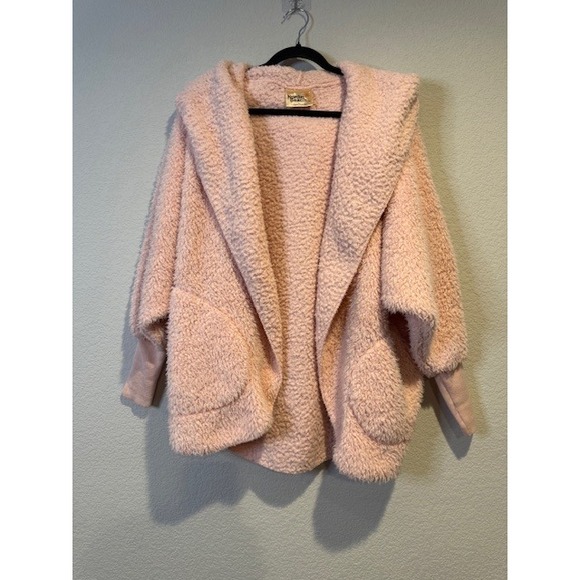 Nordic Beach Soft Cozy Body Wrap Pink Sherpa Hooded Cardigan One Size OS - Picture 2 of 7
